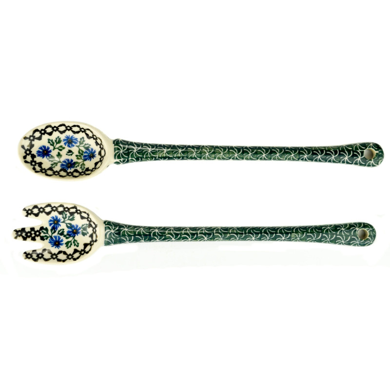 Salad servers
